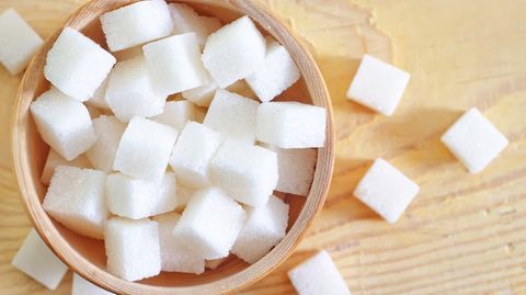 Süße Sünde: Zucker schmeckt - macht in großen Mengen aber dick und verursacht Karies