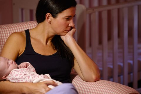 Überfordert und gestresst: Mütter muten sich viel zu viel zu. Dagegen hilft nur eins: mal alle Fünfe gerade sein lassen.