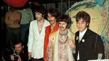 Am 25. Juni 1967 stellten die Beatles einen neuen Rekord auf: Als erste Band nahmen sie ein Lied während einer weltweiten Fernsehübertragung auf. Es sahen 600 Millionen Zuschauer zu, wie die Fab Four "All You Need Is Love" sangen
