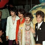 Am 25. Juni 1967 stellten die Beatles einen neuen Rekord auf: Als erste Band nahmen sie ein Lied während einer weltweiten Fernsehübertragung auf. Es sahen 600 Millionen Zuschauer zu, wie die Fab Four "All You Need Is Love" sangen