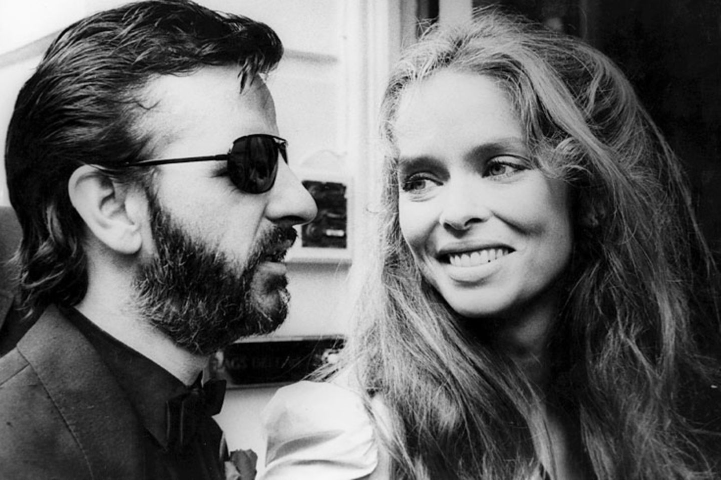 1981 heiratete das Paar - die beiden sind bis heute glücklich verheiratet. In den ersten Jahren ihrer Ehe führte das Paar ein ausschweifendes Jet-Set-Leben, Alkohol- und Partyexzesse inklusive. Doch 1988 machten die beiden erfolgreich einen Alkoholentzug - und sind bis heute trocken