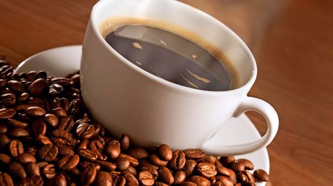 Hitze und Trockenheit setzen den Bohnen des Arabica-Kaffees zu.