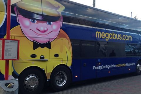 Kampf-Preis und Stau-Chaos: Mit dem “Megabus” durch die Republik