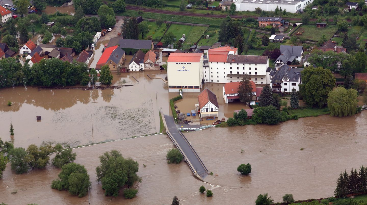 Die Obermühle in Wünschendorf bei Gera ist 2013 überflutet.