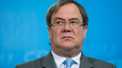 Eine Affäre um verschwundene Klausuren und merkwürdige Noten belastet zusehends den Chef der NRW-CDU Armin Laschet
