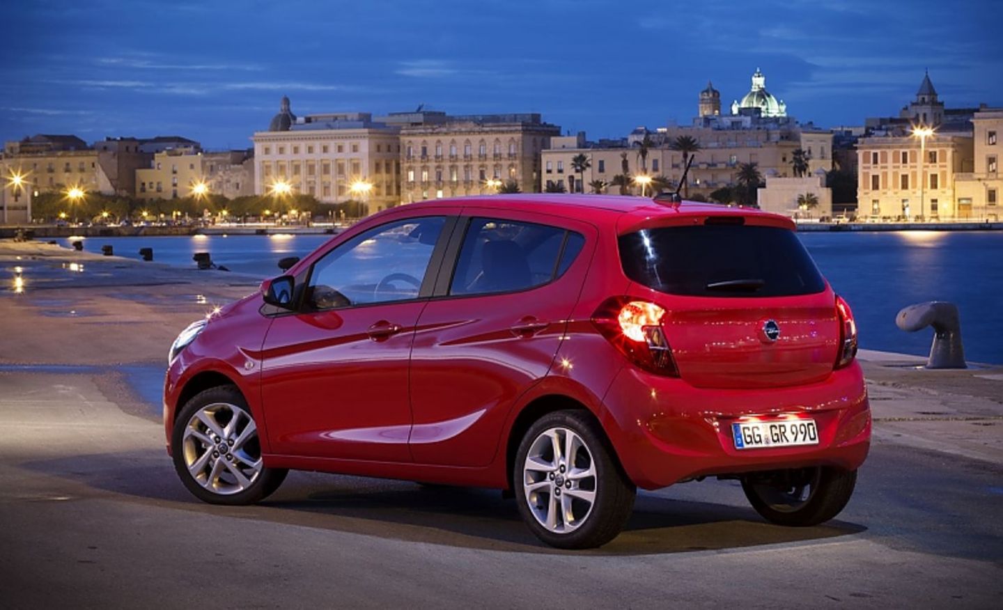 Autosicherungen für Opel Karl günstig bestellen
