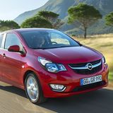 Sein Dreizylindermotor ist 1,0 Liter groß.