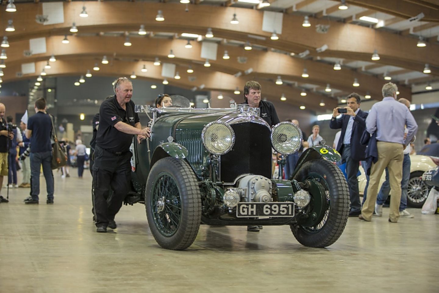Technische Abnahme des Bentley Blower