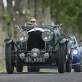 Frank Meakin in seinem Bentley 4.5 Litre Supercharged