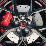 Brembo Bremsen mit gelochten Scheiben