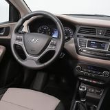 Der Innenraum ist solide verarbeitet