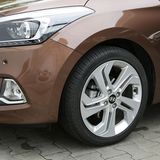 Dynamische Leuchten mit LED-Tagfahrlicht