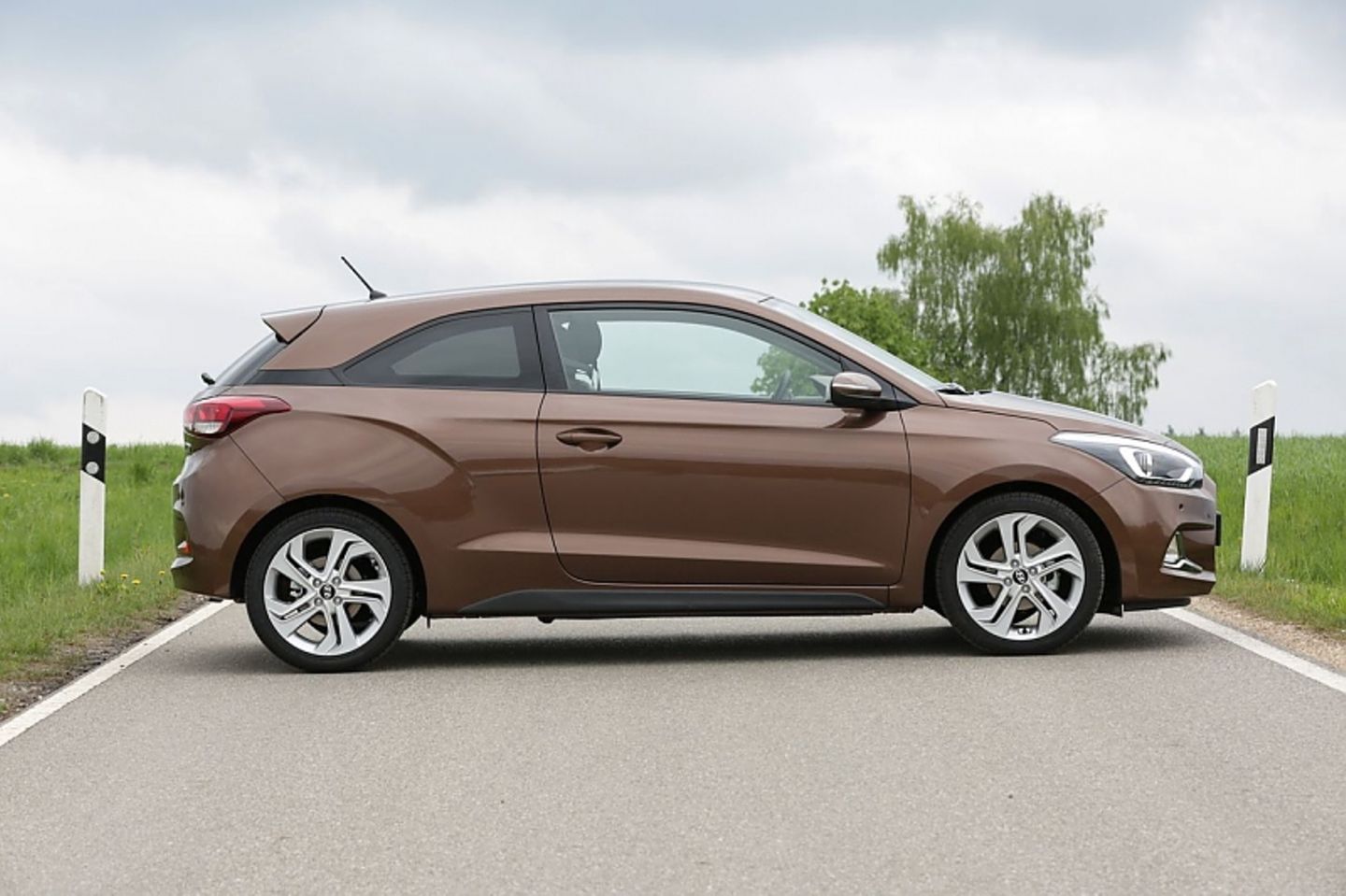 Mit einem Durchschnittsverbrauch von 5,5 Liter pro 100 km ist das i20 Coupé genügsam