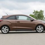 Mit einem Durchschnittsverbrauch von 5,5 Liter pro 100 km ist das i20 Coupé genügsam