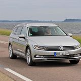 Sein 1.4 Liter große Benzinmotor leistet 150 PS.