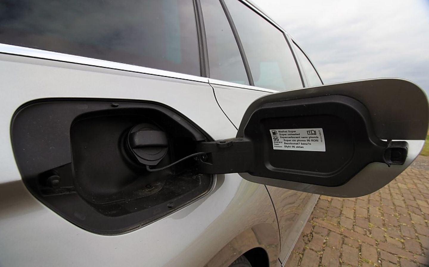 Leider benötigte er im Test genau zwei Liter mehr auf 100 km als angegeben.