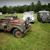 Dunsfold Collection: Scheunenfunde