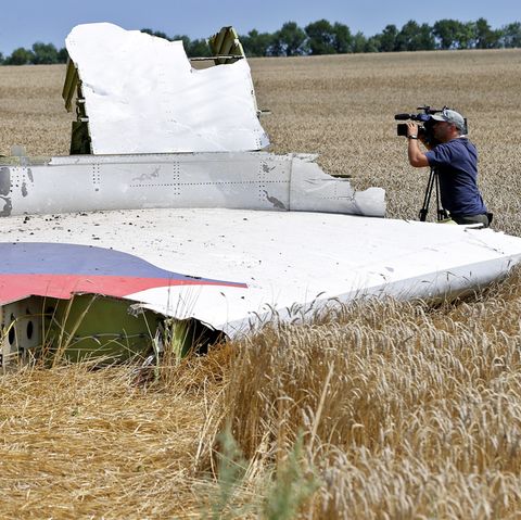Warum stürzte Flug MH17 am 17. Juli 2014 über der Ostukraine ab? Ein anonymer Auftraggeber mit viel Geld beauftragte den Privatdetektiv Josef Resch.