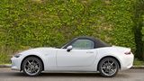 Mazda MX 5 2.0 i-Eloop - hier mit geschlossenem Dach