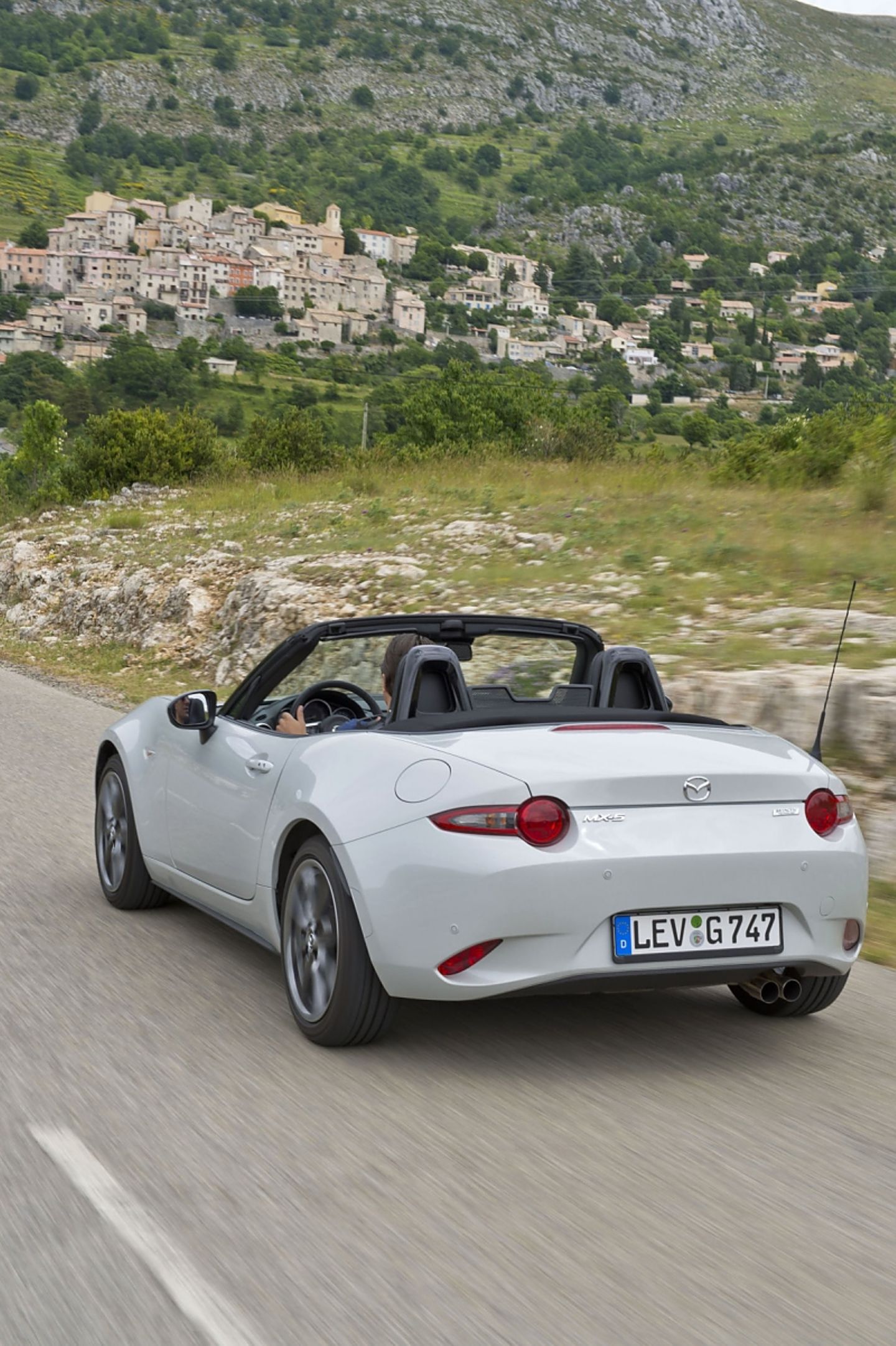 Mazda MX 5 2.0 i-Eloop - das Topmodell kostet knapp 29.000 Euro