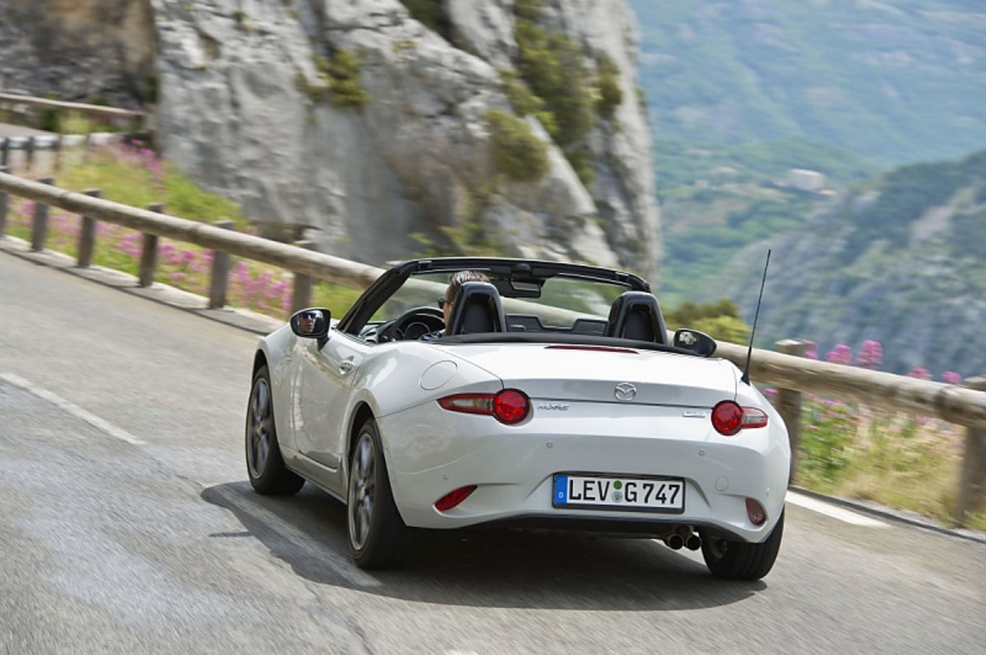 Mazda MX 5 2.0 i-Eloop