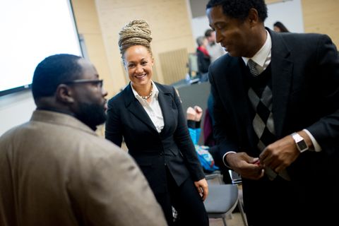 Rachel Dolezal als sie gerade zur Präsidentin der Schwarzenorganisation NAACP gewählt wurde. (Archivbild)