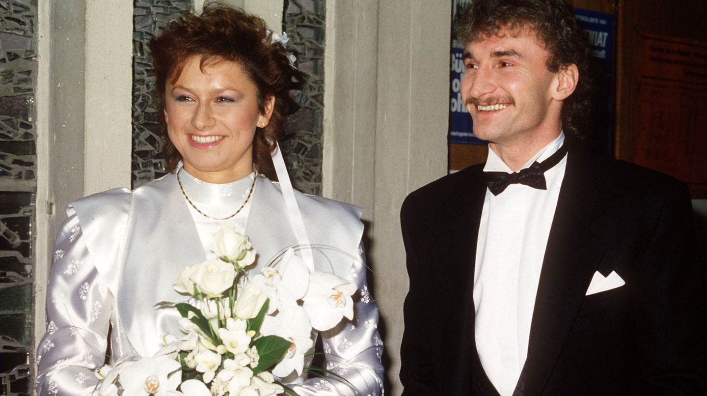 Fußballer-Hochzeiten: Und während Tante Käthe auf dem Standesamt ehelichte, um hinterher ...