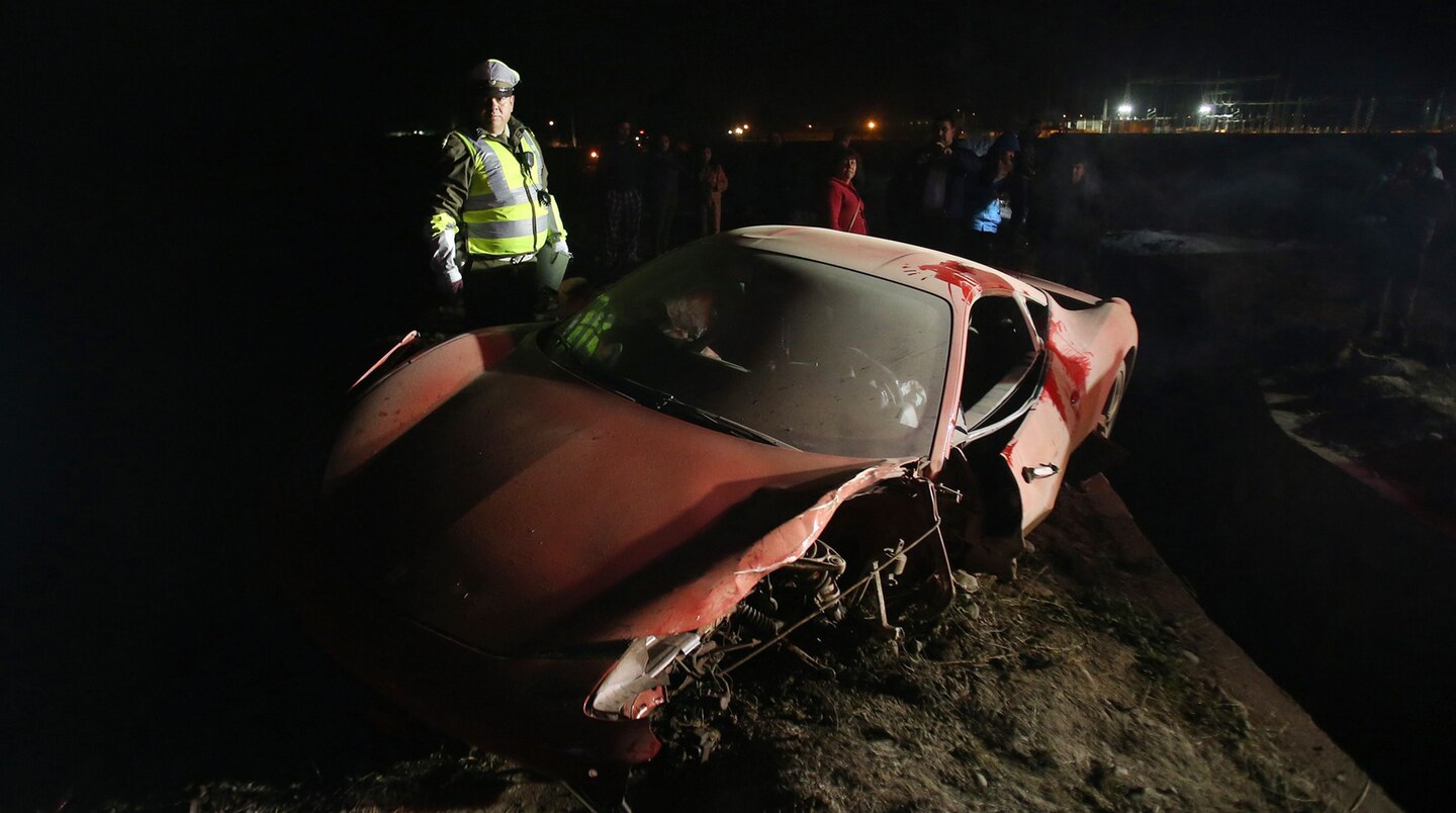 Arturo Vidals roter Ferrari ist nicht mehr fahrtüchtig