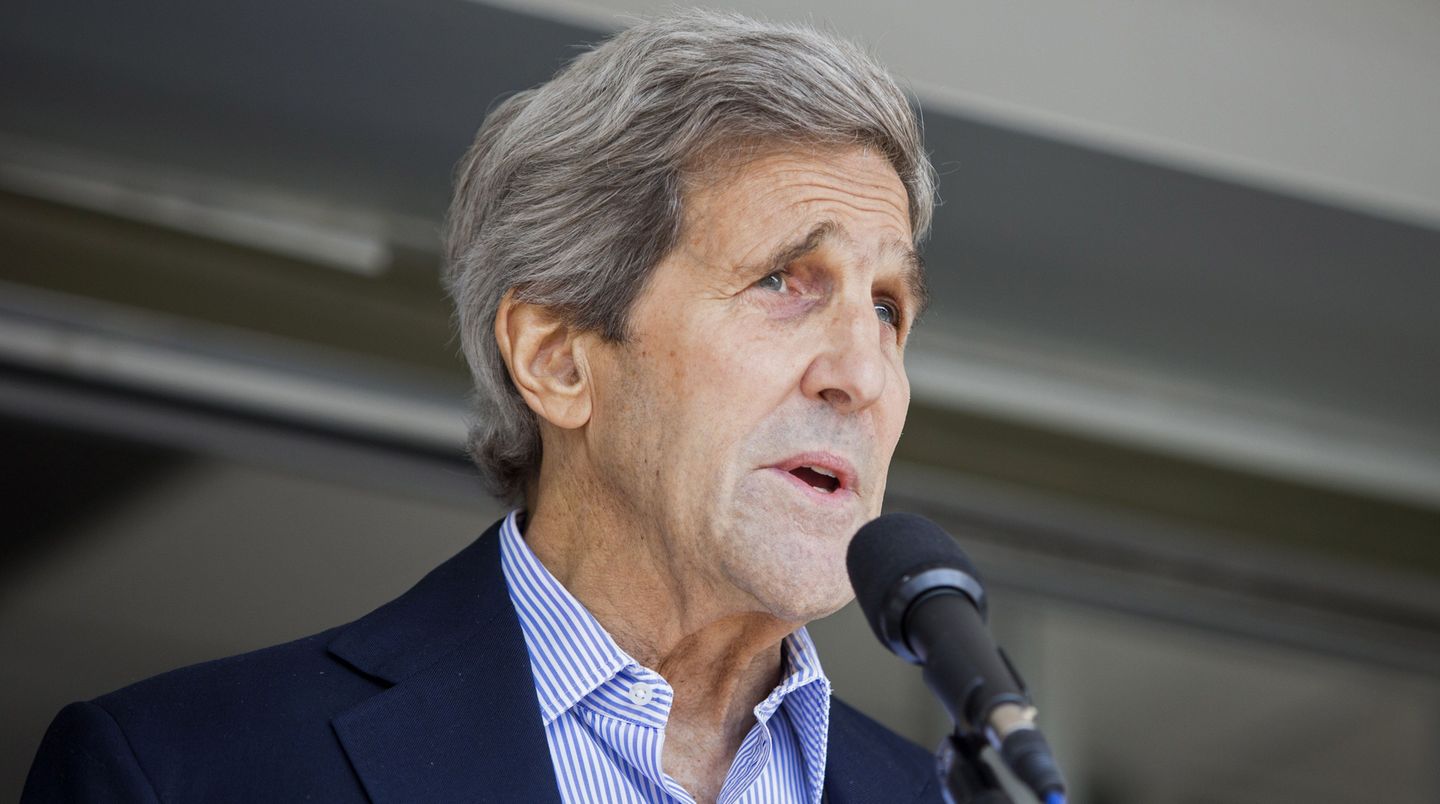 John Kerry zeigt sich besorgt und warnt Russland vor einem Rückfall in den Kalten Krieg