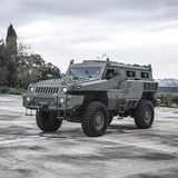 Die Panzerung übersteht sogar eine Attacke mit acht Kilogramm TNT-Sprengstoff unbeschadet.