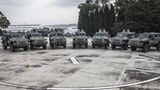 Beim Allradantrieb kann der Kunde zwischen der 4x4- oder 6x6-Variante wählen
