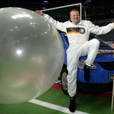 "Autoball-Meisterschaften"  Im Abstand von zwei Jahren veranstaltete Stefan Raab eine Europa- beziehungsweise Weltmeisterschaft im Autoball, parallel zu den ausgetragenen Fußballturnieren. Die erste Autoball-EM initiierte Raab im Juni 2008, die letzte Autoball-WM im Juni 2014 sahen nur noch 1,43 Millionen Menschen.
