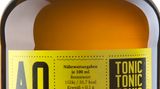 Eine Flasche Tonic Water der Firma Monaco