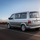 Der VW Multivan ist 5,01 Meter lang,...
