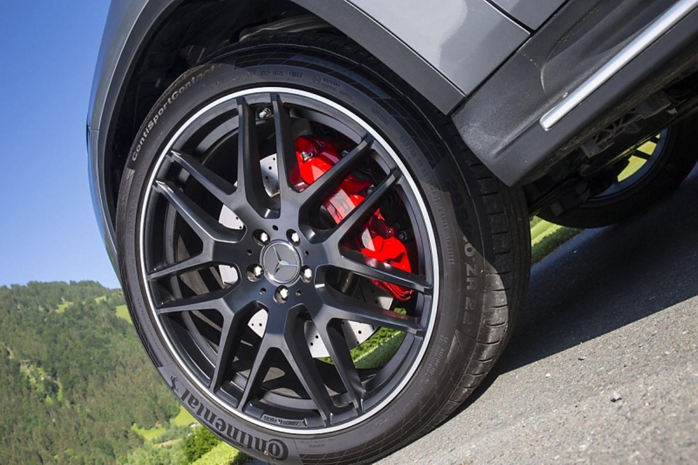 Das Topmodell Mercedes GLE 63 S AMG Coupé rollt auf 22-Zöllern