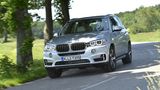 Bei den Testfahrten verbrauchte der BMW X5 xDrive 40e im Schnitt 10,8 Liter
