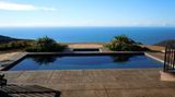 Vorne der Pool, dahinter das Meer: Der Ausblick von Caitlyn Jenner