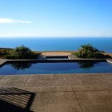 Vorne der Pool, dahinter das Meer: Der Ausblick von Caitlyn Jenner