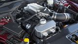 Der Motor wird mit einem Kompressor zwangsbeatmet