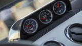 Mit den Rundinstrumenten hat der Fahrer alles im Blick