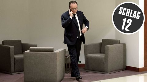 Der französische Präsident Francois Hollande sucht vor dem EU-Gipfel im März in Brüssel noch etwas Privatsphäre für ein Telefonat. Was er damals noch nicht wusste - er war nie allein. Die NSA hörte die ganze Zeit mit