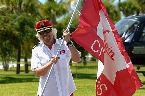 Hoch die Fahne: Milliardär Richard Branson macht jetzt auch in Kreuzfahrt