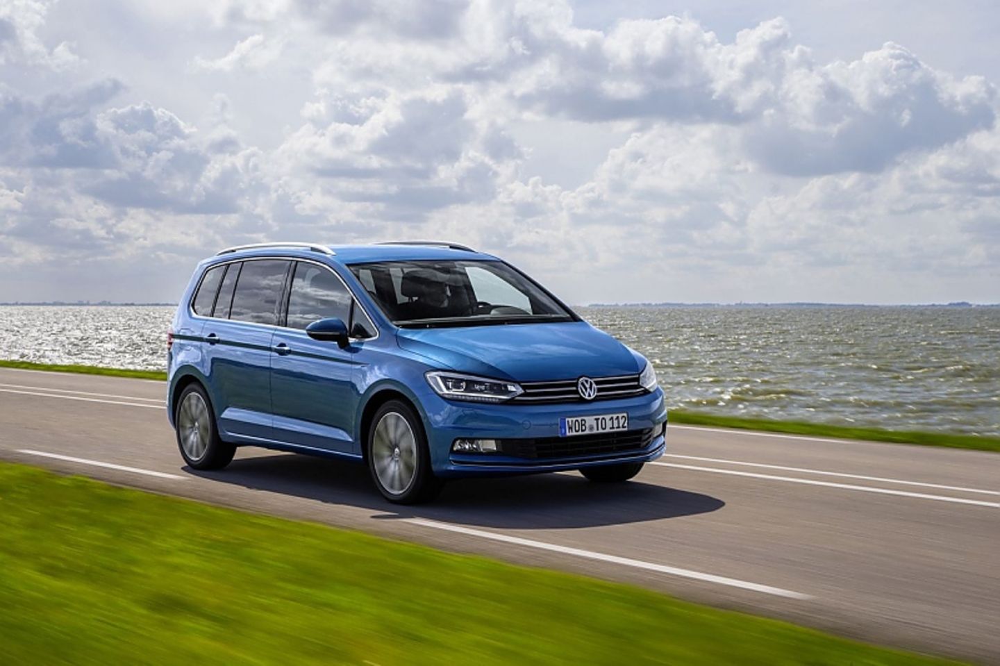 Auf Wunsch kann der VW Touran mit sieben Sitzen geordert werden