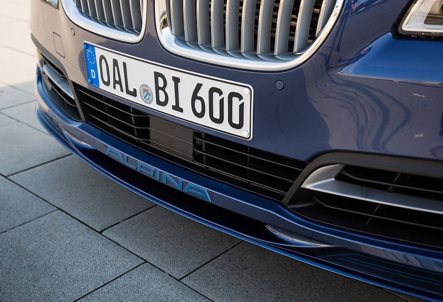BMW Alpina B5 Edition 50 - der obligatorische Alpina-Spoiler
