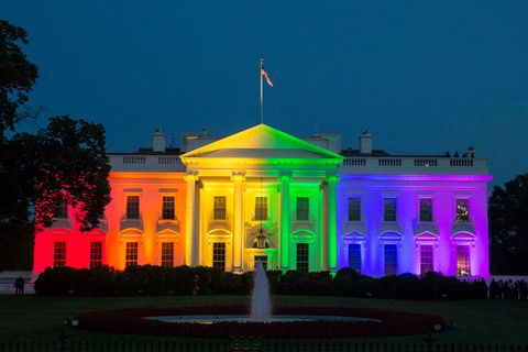 Das Weiße Haus erstrahlt in den Farben des Regenbogens