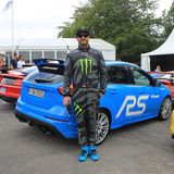 Witzbold und Drift-Gott Ken Block vor dem neuen Ford Focus RS.