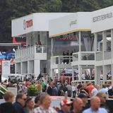 Hersteller haben mal wieder die Gunst der Stunde genutzt, ihre neuesten Produkte zu präsentieren.