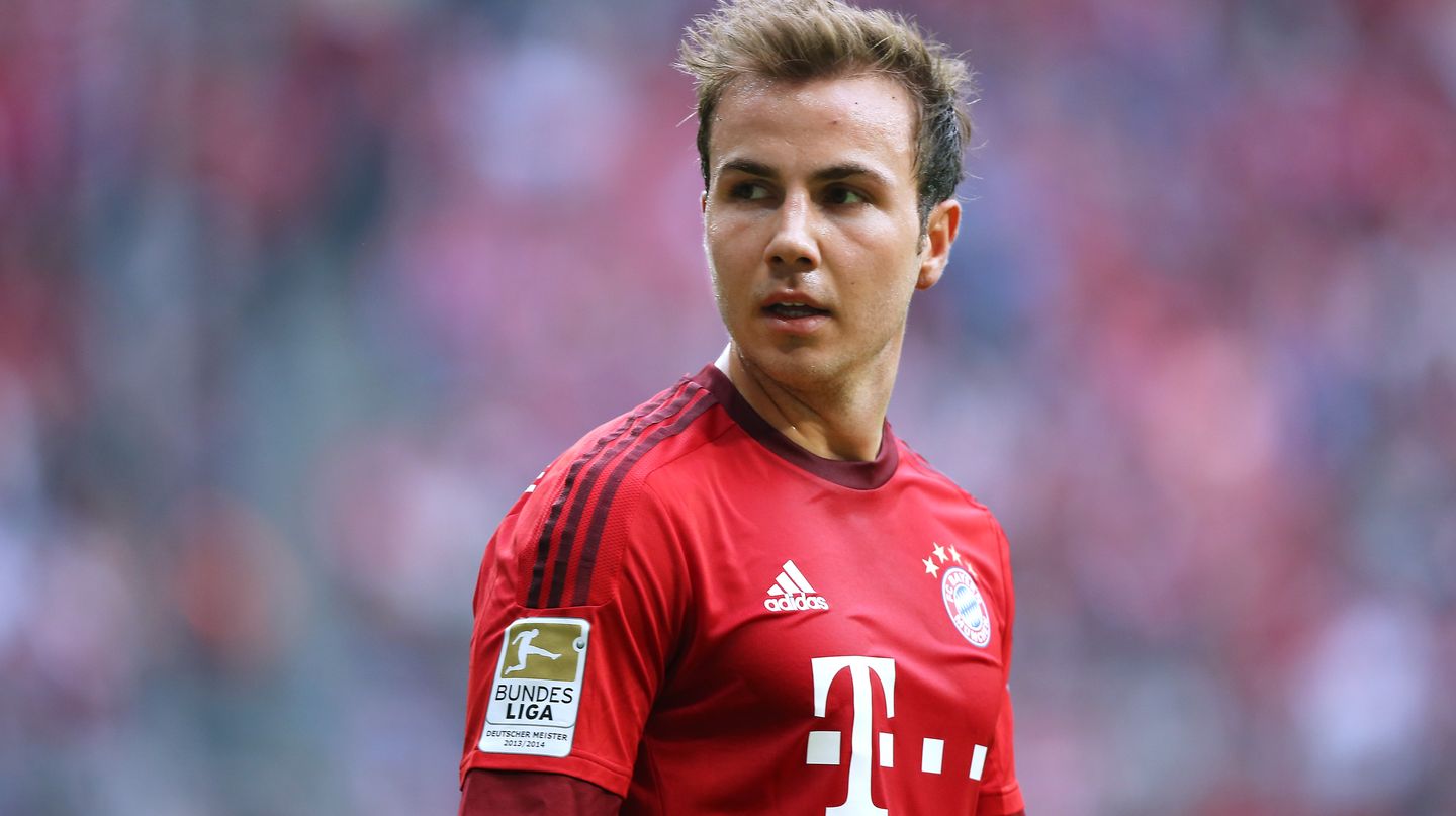 Mario Götze entschuldigte sich bei einem Playstation-Spieler für einen verschossenen Elfmeter.