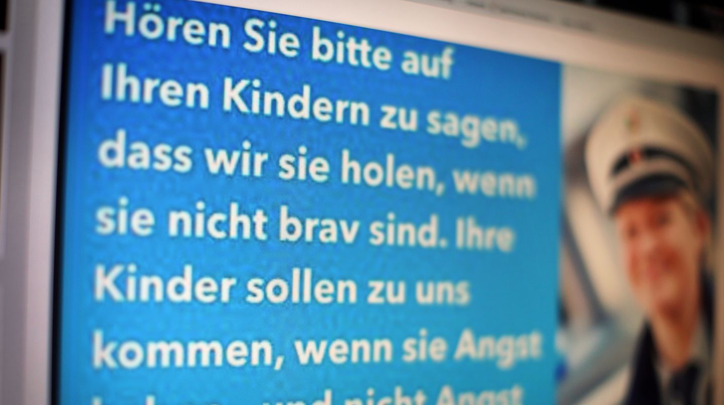 Die Polizei in Hagen bittet Eltern, doch bitte nicht mit den Ordnungshütern zu drohen. 