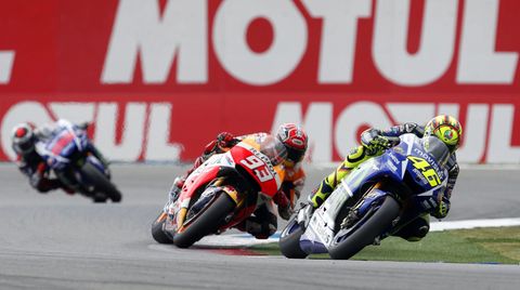 Harter Fight bei der MotoGP in Assen: Valentino Rossi vor Marc Marquez